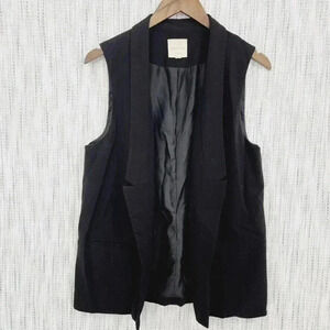 Women's Black Sleeveless Jacket